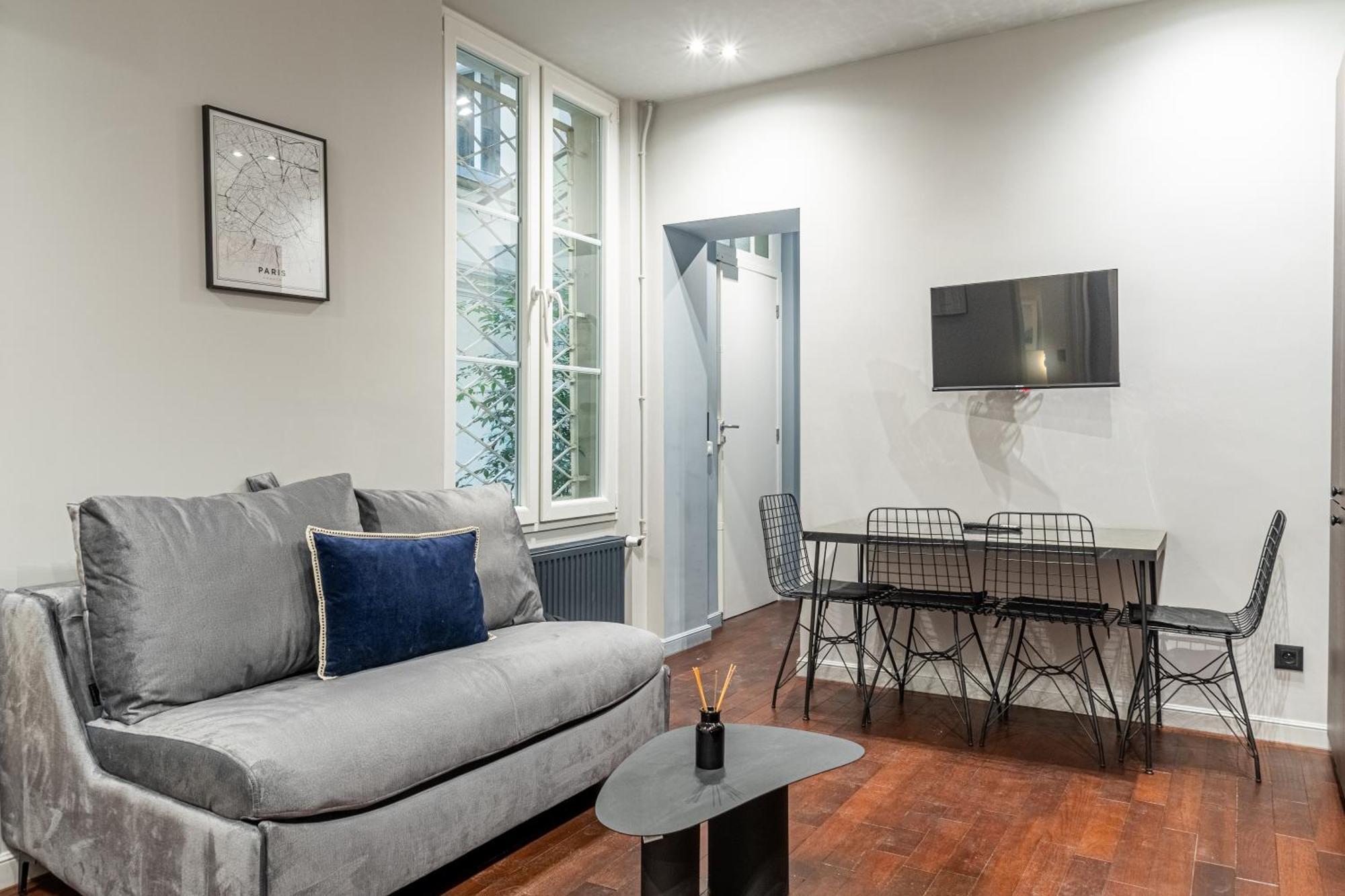 Lavie Maison Le Palais Garnier Parigi